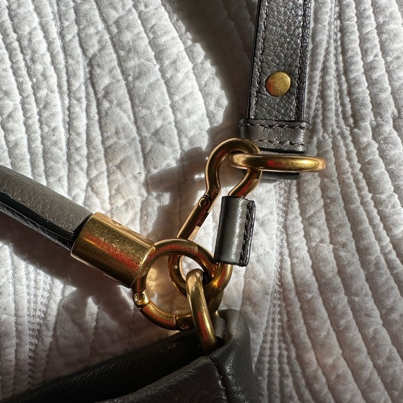 Marc by Marc Jacobs gray pebbled leather hobo with cross body strap - Picture 5 of 10